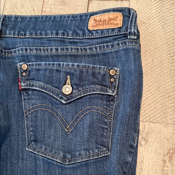 Levi's 526 Slender Boot Dark Blue Jeans Sz 32x32 Women Coastal Cowboy Y2K style - Picture 7 of 9